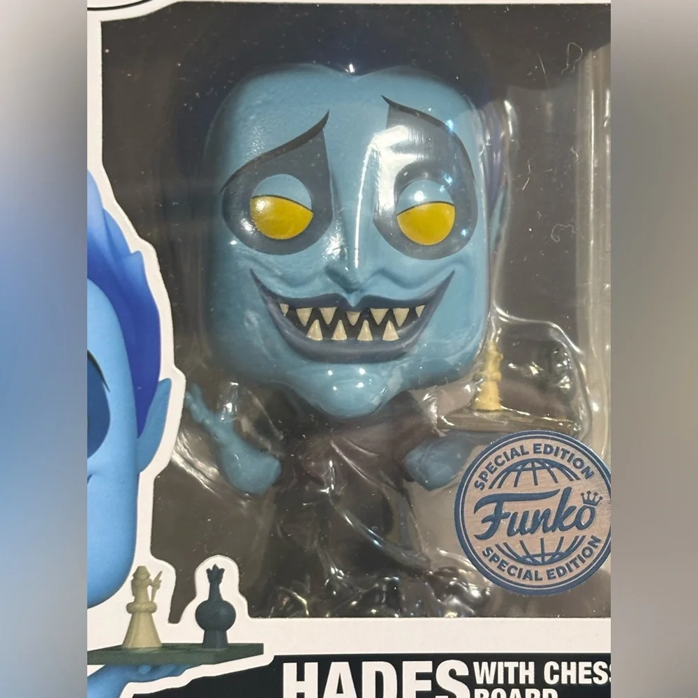 Funko Disney Villains Hades with Chess Board Pop! Vinyl #1142